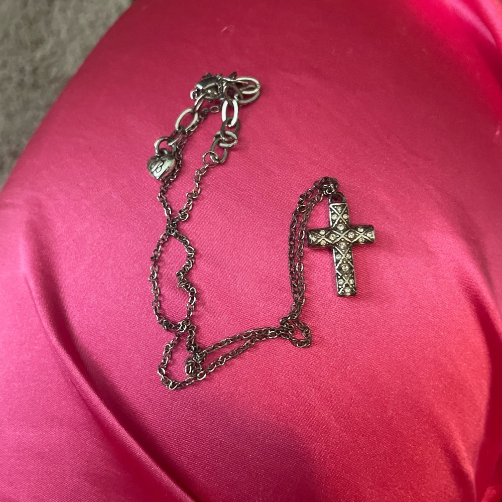 Bundle of miscellaneous jewelry